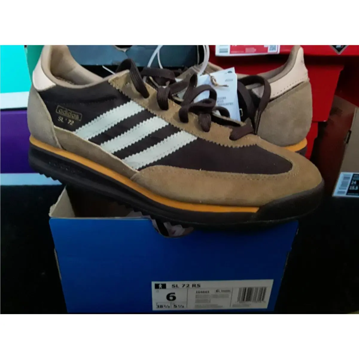 Adidas shoes - adidas SL 72 - IG4645 - Brown 0