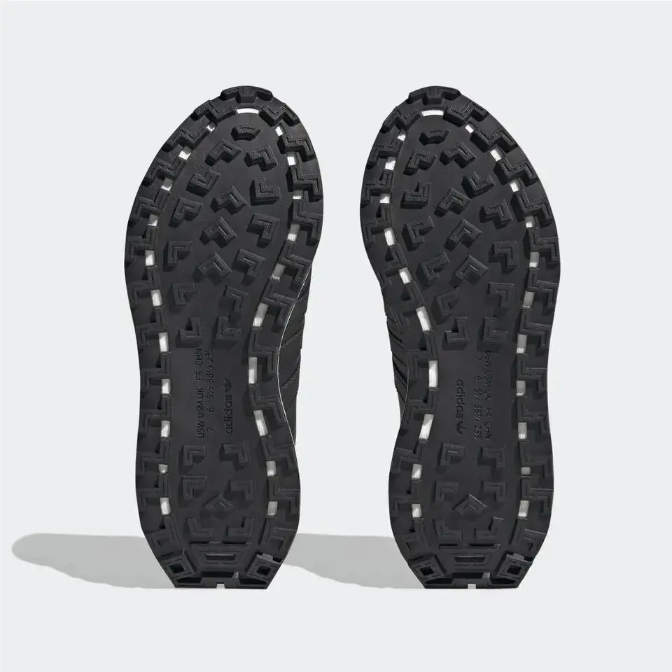 Adidas shoes - adidas Originals - Originals - HQ4391 - Black 1