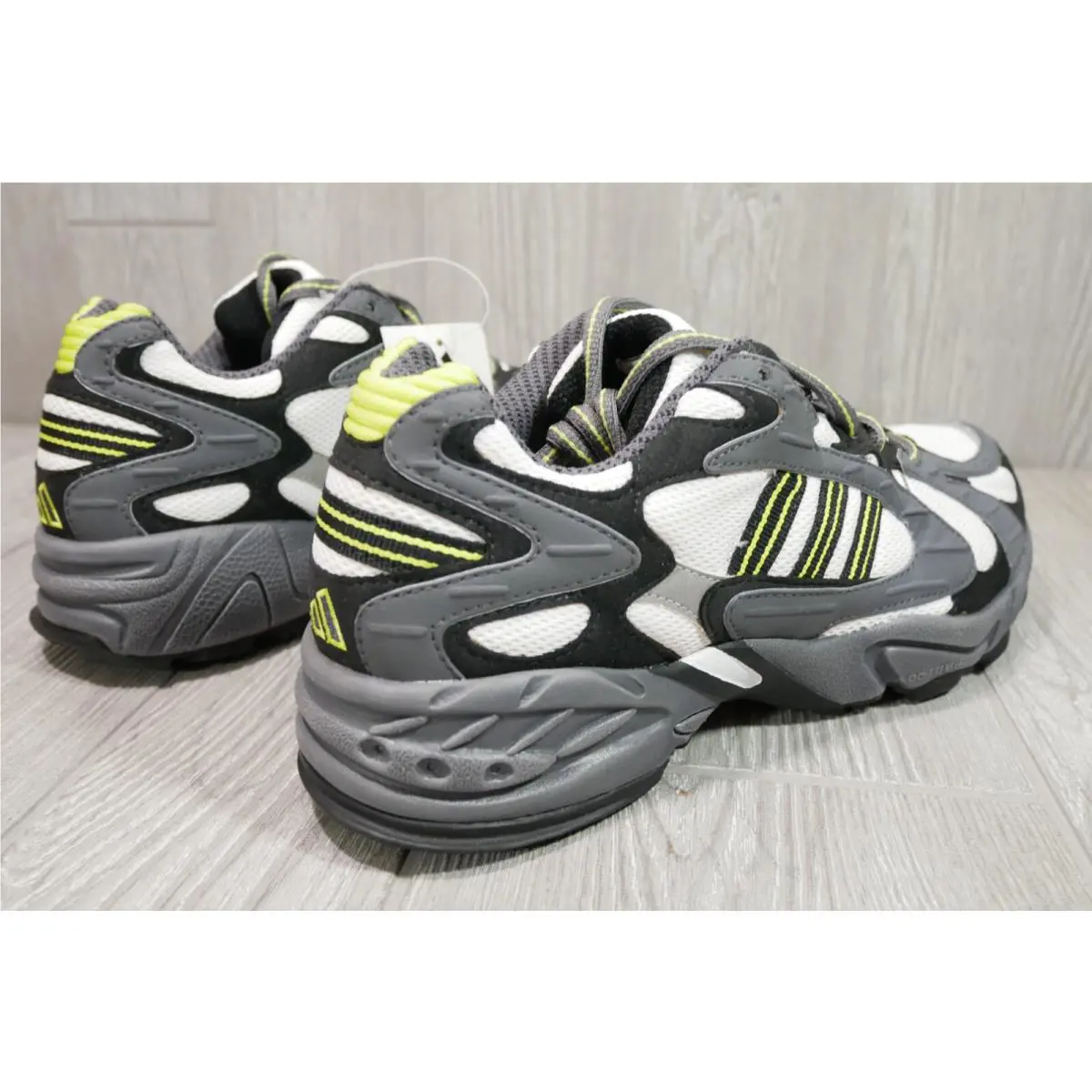 Adidas shoes - adidas Running - Running - Beige 9