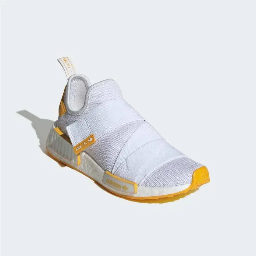 Adidas shoes - Cloud White, Collegiate Gold, Collegiate Gold 4