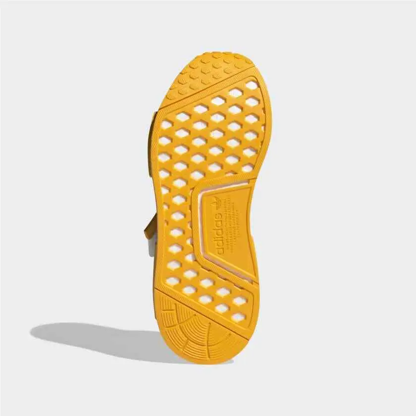 Adidas shoes - Cloud White, Collegiate Gold, Collegiate Gold 7