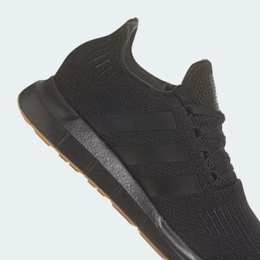 Adidas shoes - adidas Swift Run - Swift Run - Black 0