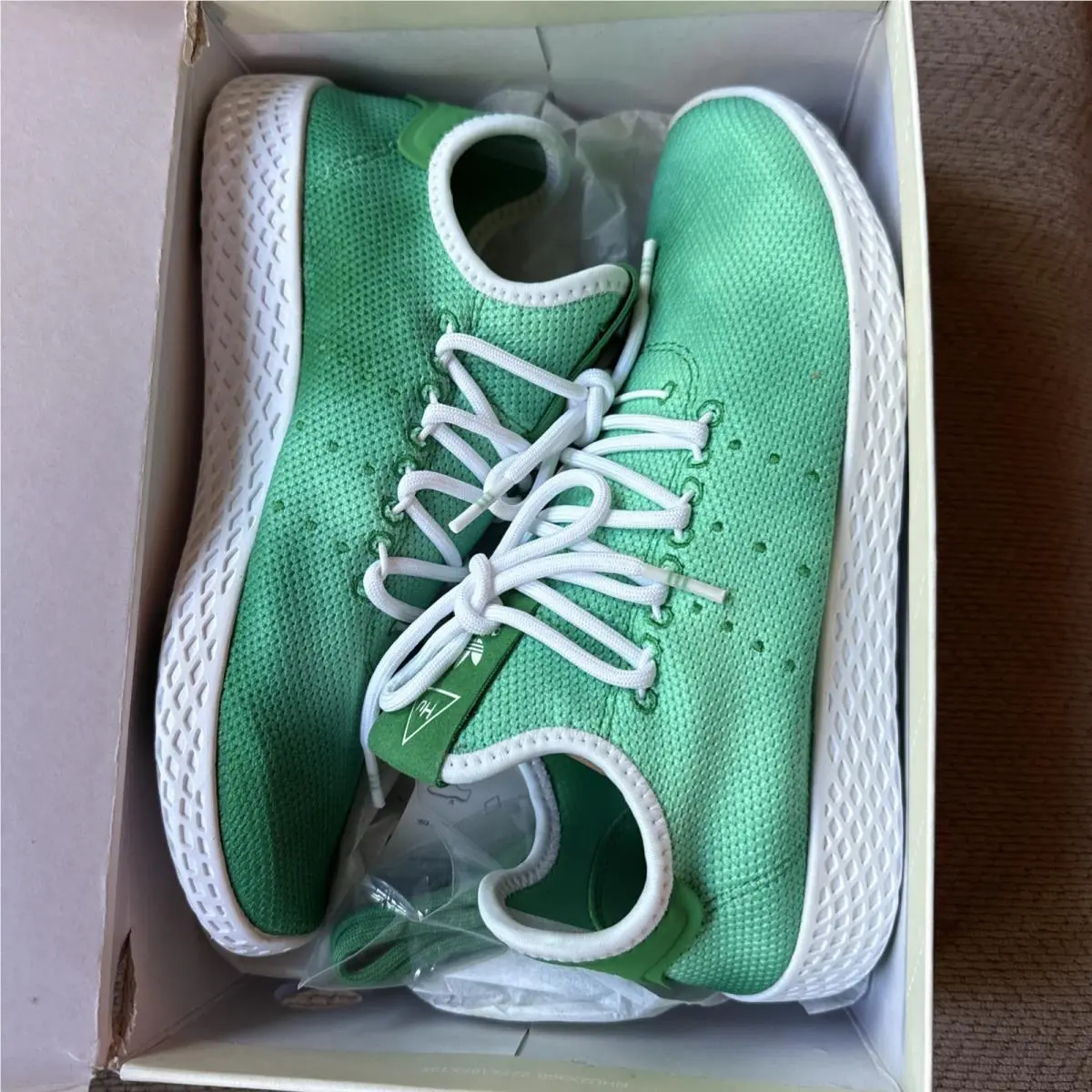 Adidas shoes - adidas Tennis HU - Tennis - DA9619 - Green 0