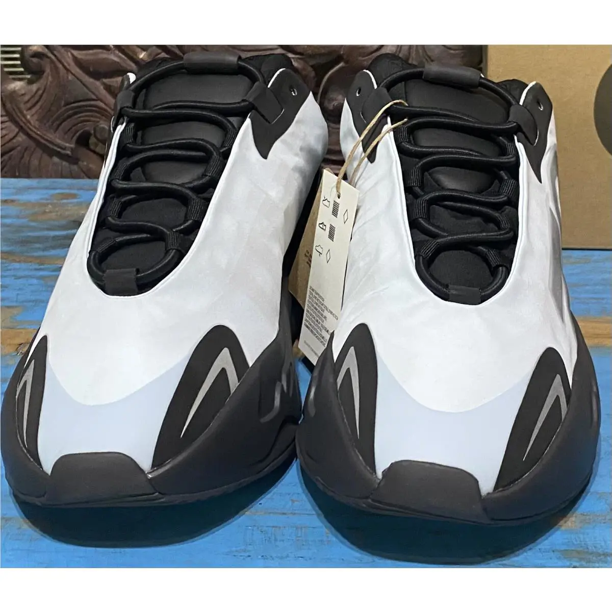 Adidas shoes - adidas Yeezy Boost 700 - Yeezy Boost - GZ0711 - Blue 2