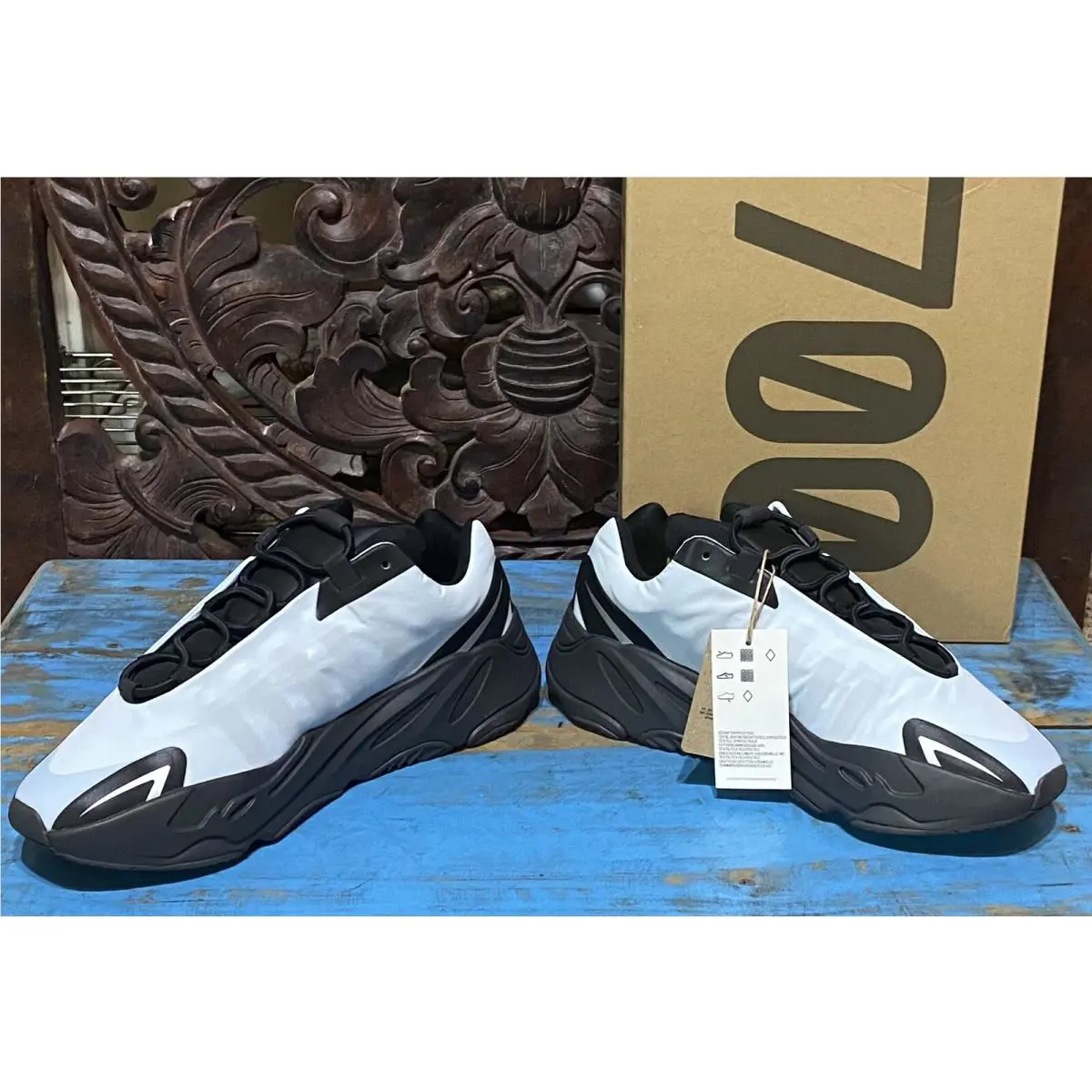 Adidas shoes - adidas Yeezy Boost 700 - Yeezy Boost - GZ0711 - Blue 3