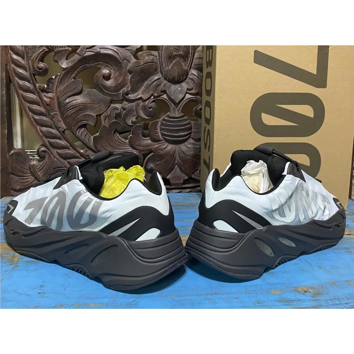 Adidas shoes - adidas Yeezy Boost 700 - Yeezy Boost - GZ0711 - Blue 5