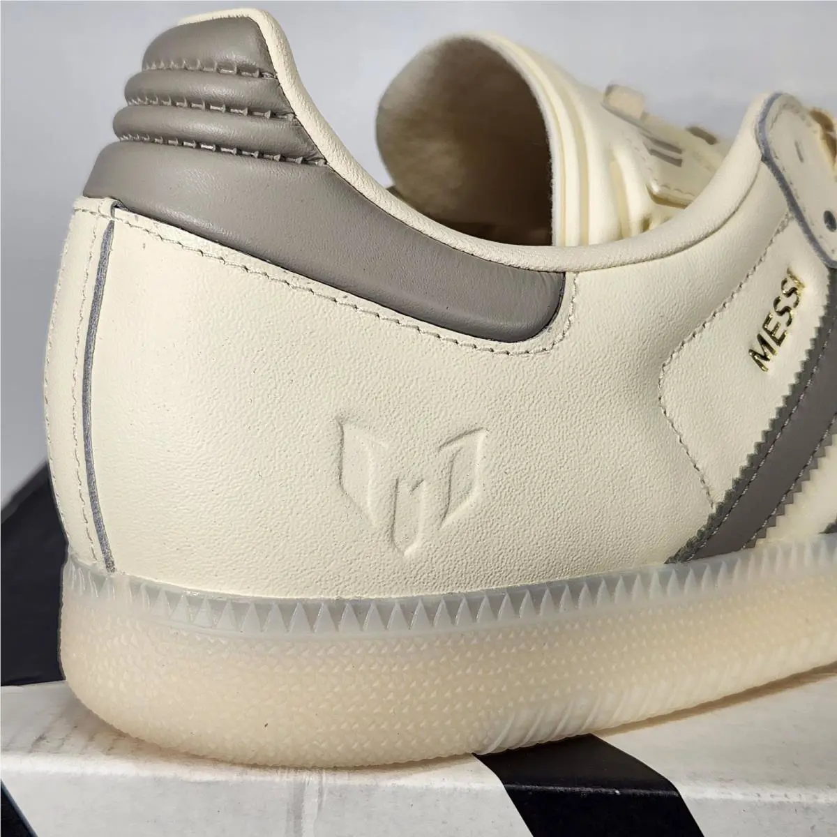 Adidas shoes - adidas Samba - Samba - JQ0266 - Ivory 2