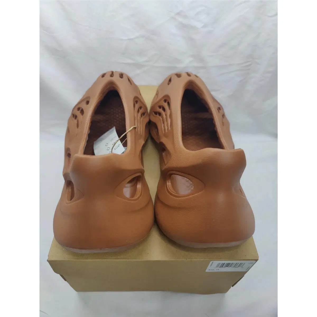 Adidas shoes - adidas Yeezy Foam RNNR - Yeezy Foam RNNR - HP5335 - Brown 1
