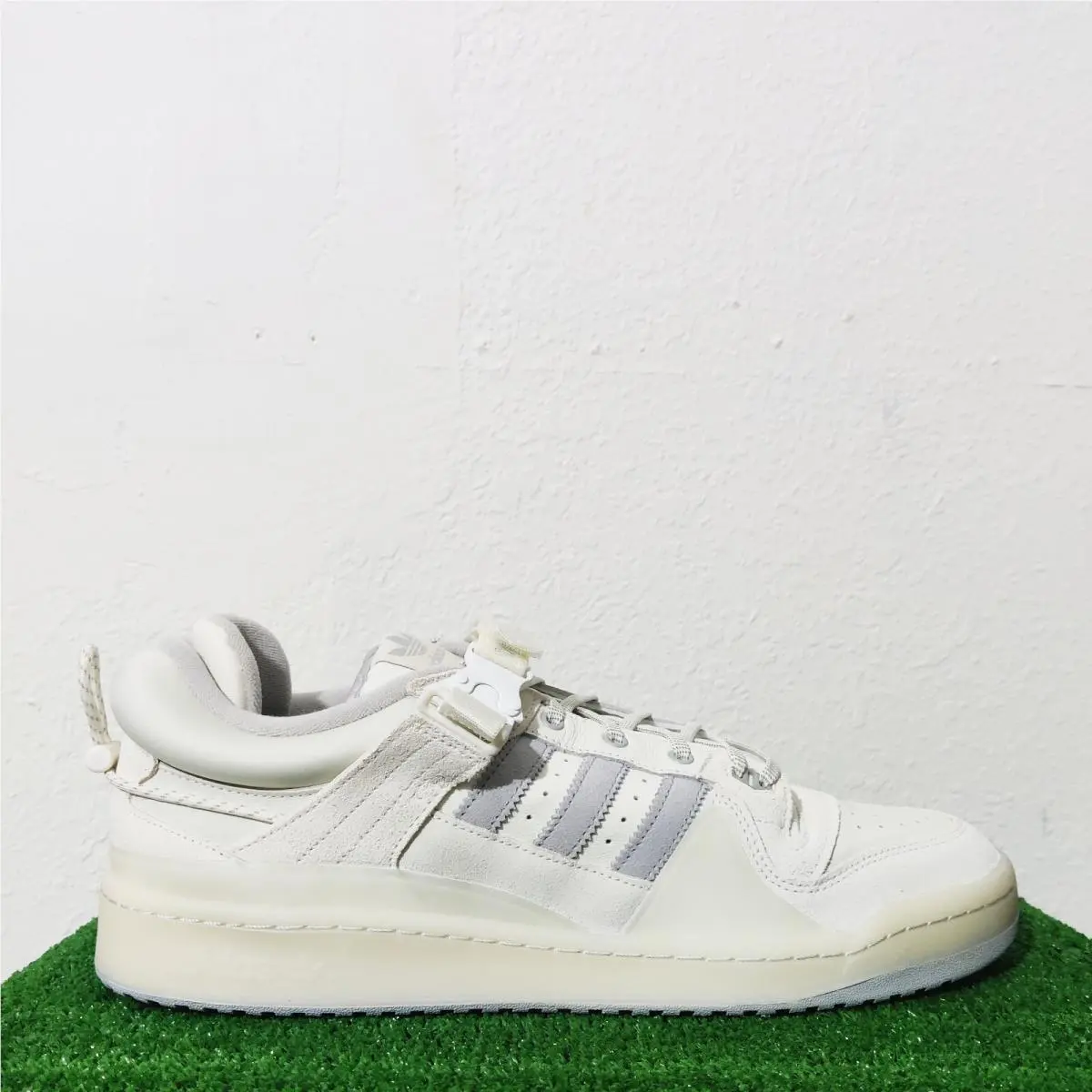 Adidas shoes - Bad Bunny Forum - Bad Bunny Forum - HQ2153 - White, Gray 0