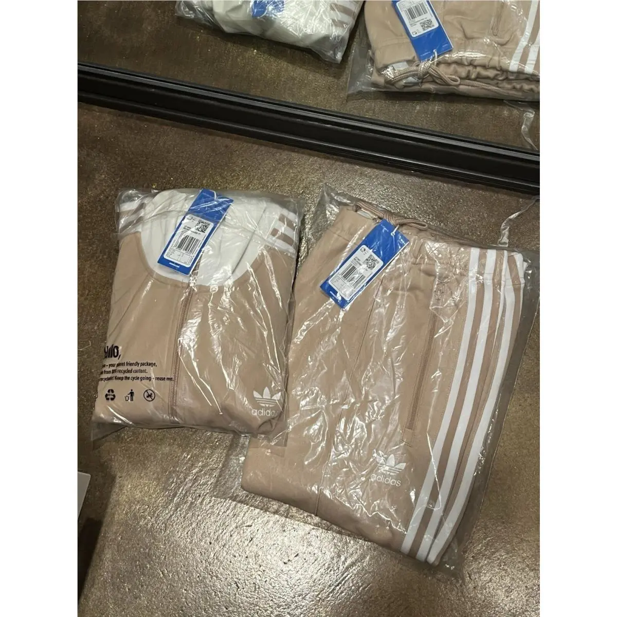 Adidas clothing - IZ1858 IZ1857 - IZ1858 IZ1857 - Brown 6