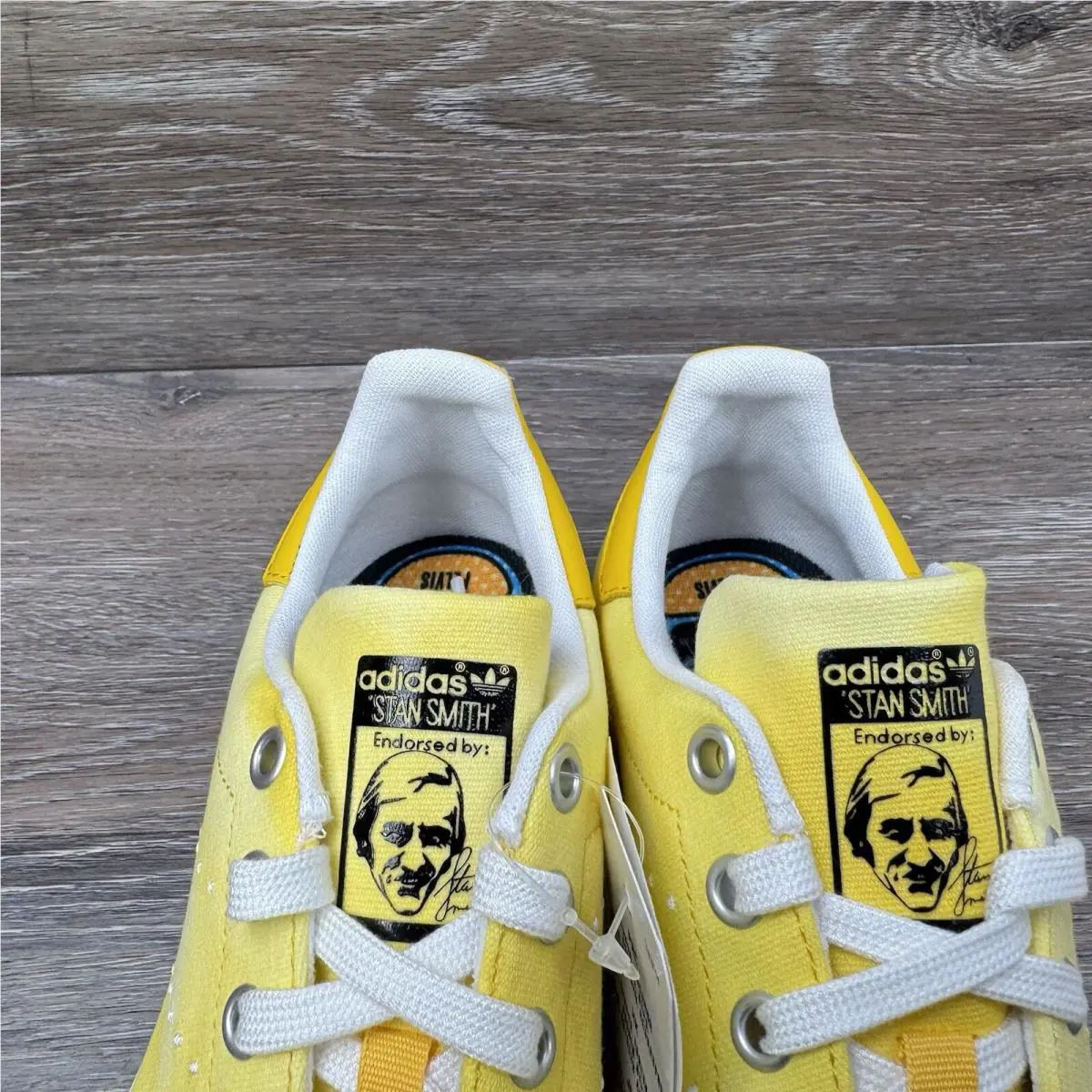 Adidas shoes - adidas Stan Smith - Stan Smith - AC7042 - Yellow 3