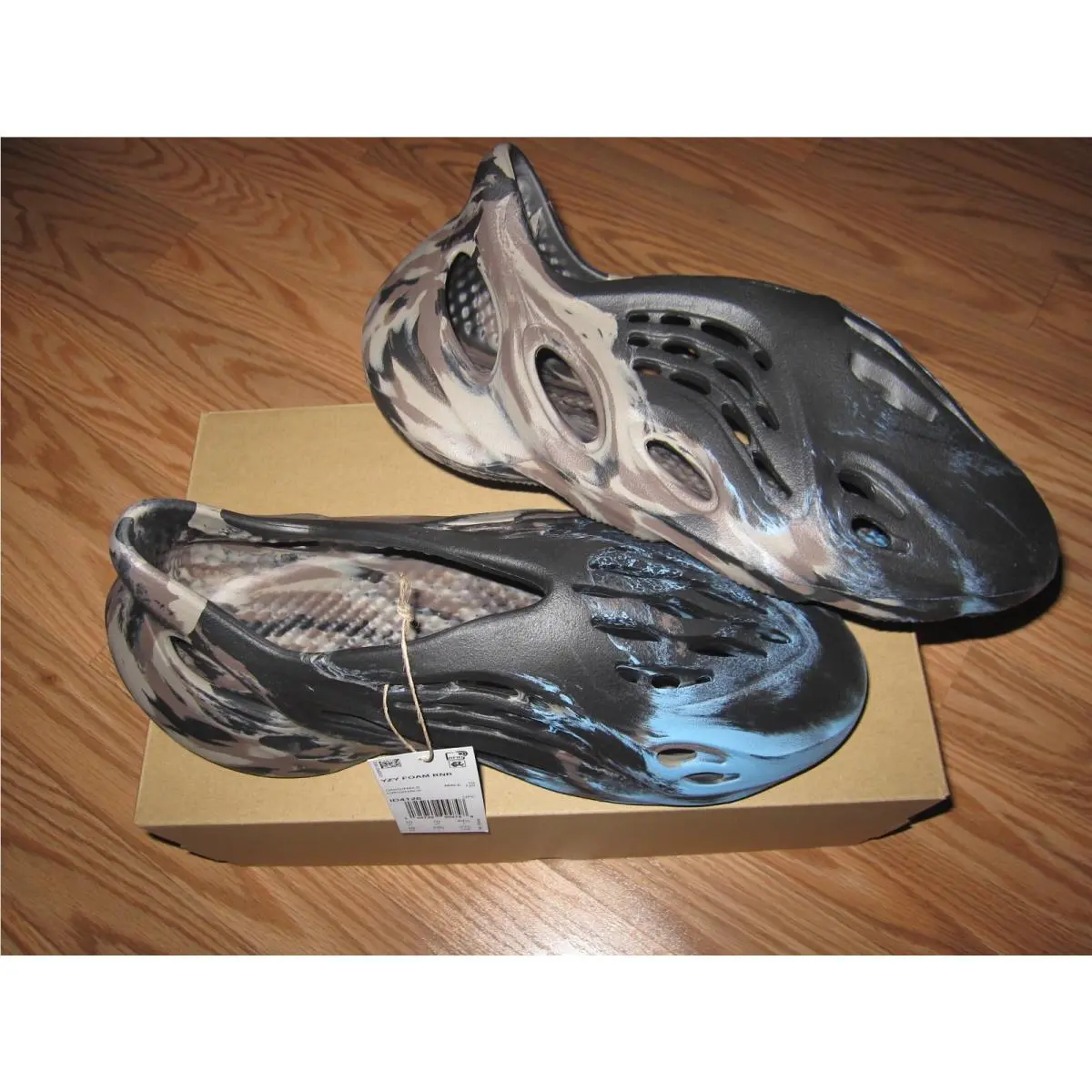 Yeezy Foam Runner MX Cinder ID4126 sz 10 Yzy Fm Rnr Wave Slide by Adidas