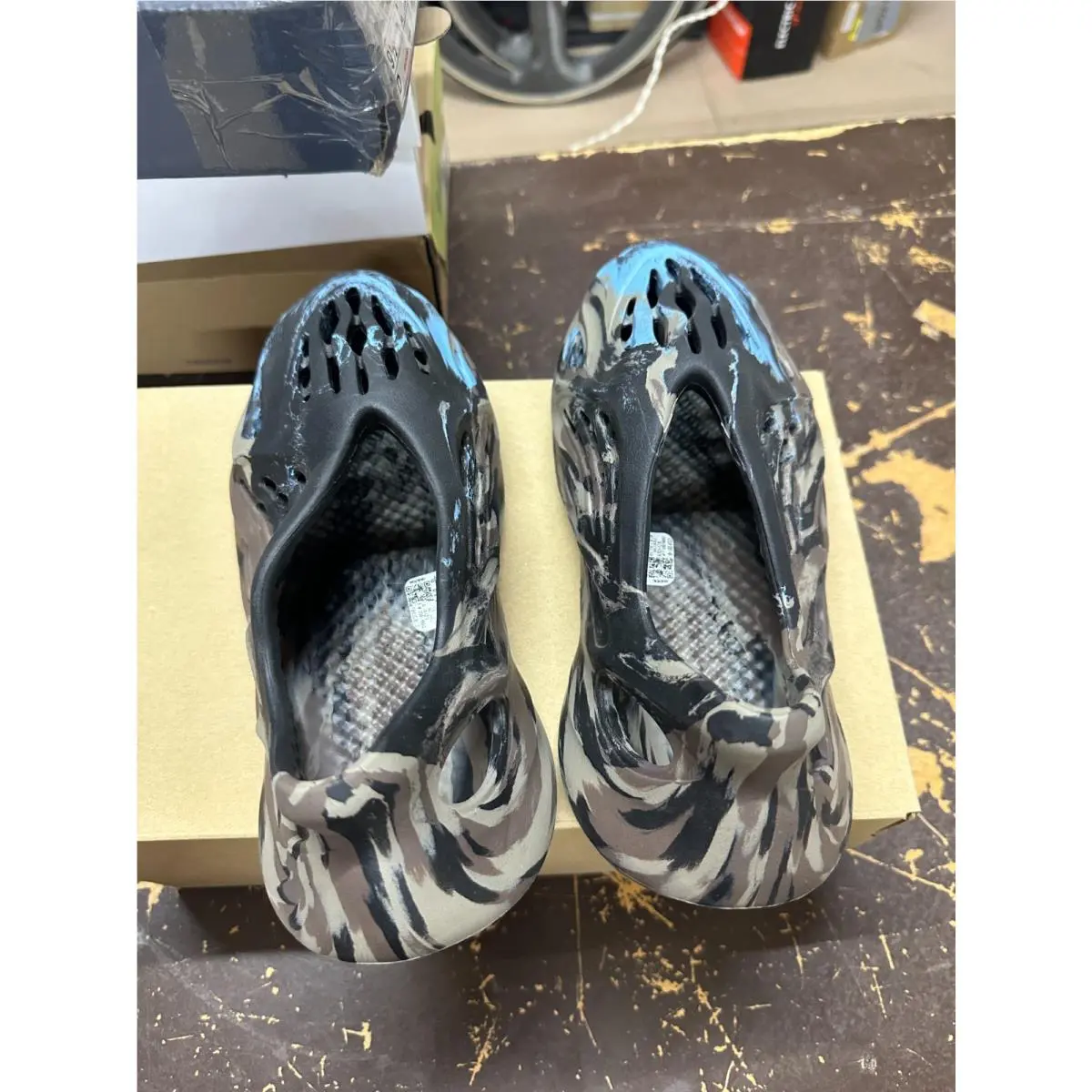 Adidas shoes - adidas Yeezy Foam RNNR - Yeezy Foam RNNR - ID4126 - MX Cinder (UPC: 195749994748) 7