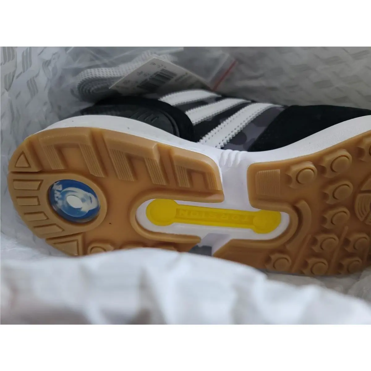 Adidas shoes - adidas ZX 8000 - FY8852 - Black, Manufacturer: Black (UPC: 0194819889052) 1