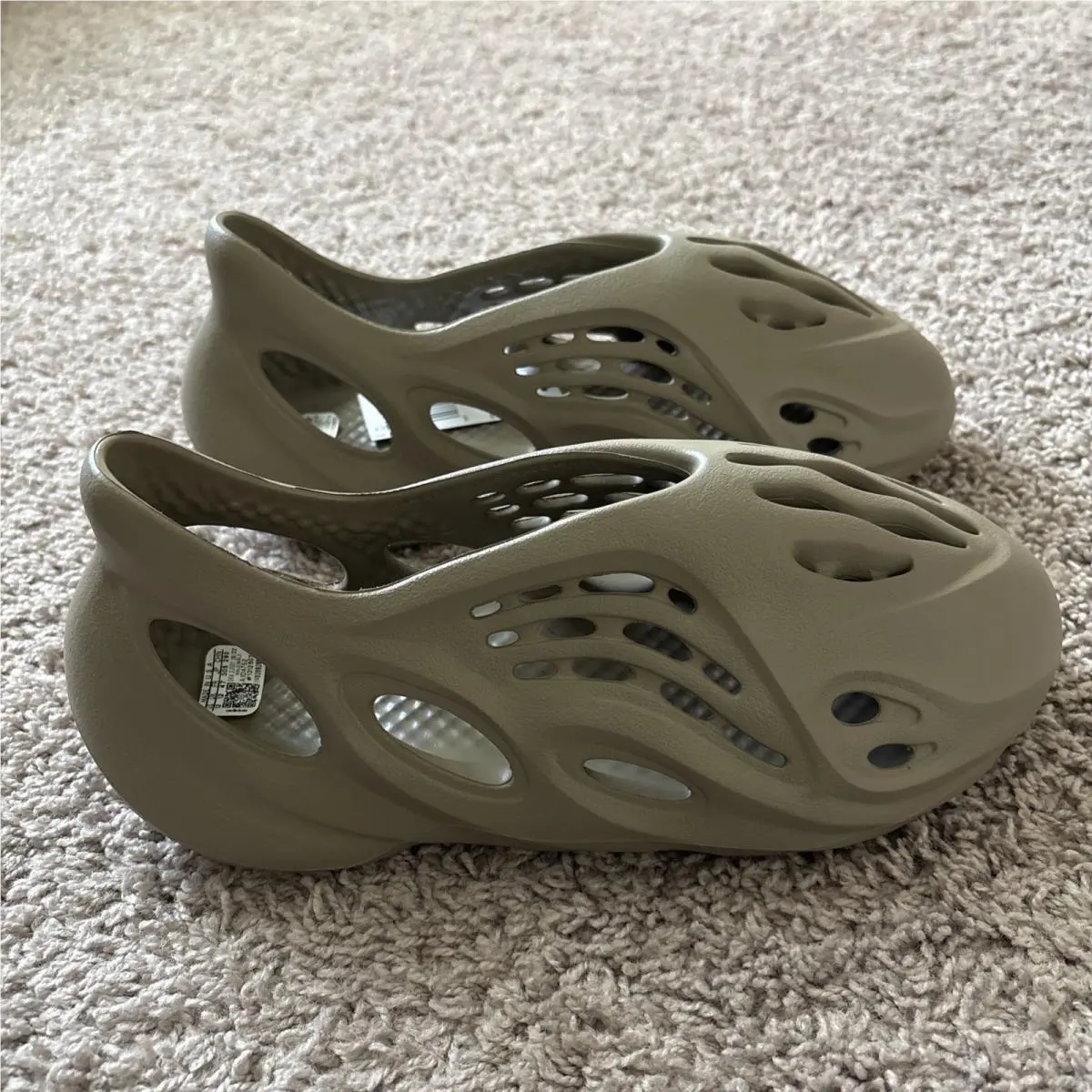 Adidas shoes - adidas Yeezy - Yeezy - 4752 - Brown 4