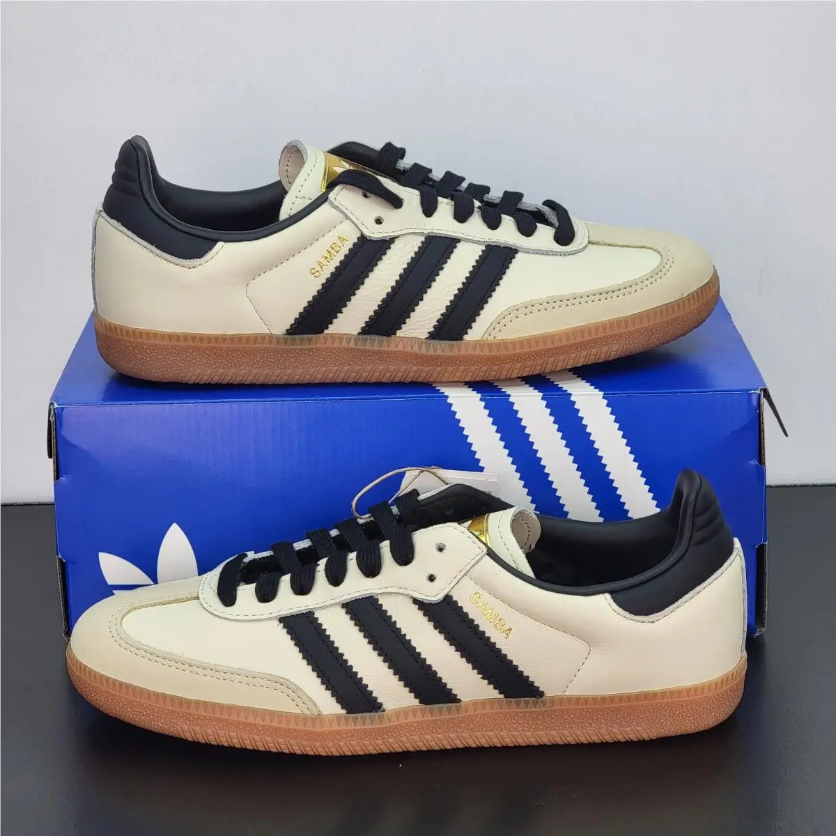 Samba OG Women`s Size 7 Athletic Shoes Off White Footwear Sneakers by Adidas