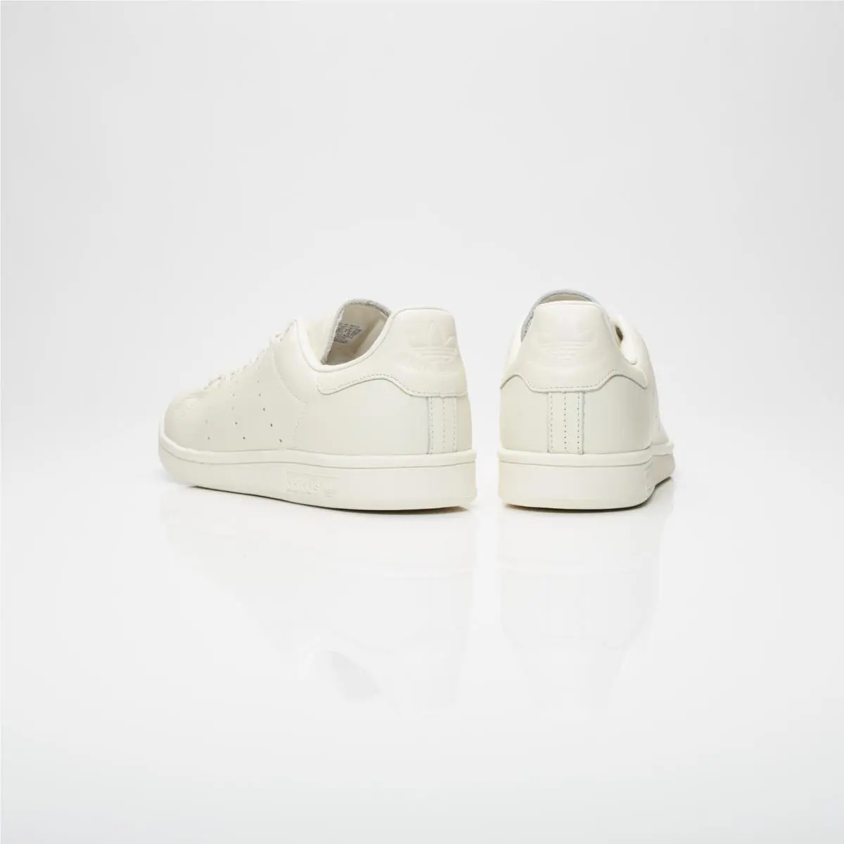 Adidas shoes - adidas Originals Stan Smith - Originals Stan Smith - CQ2196 - Chalk Pearl 0