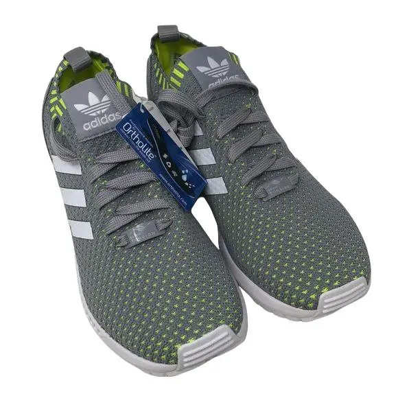 Adidas shoes - grey/neon yellow (UPC: 889138176050) 2