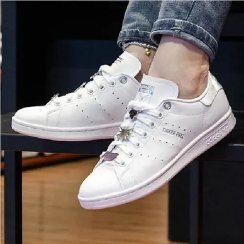 Adidas shoes - White / Metallic silver - GZ5988 1