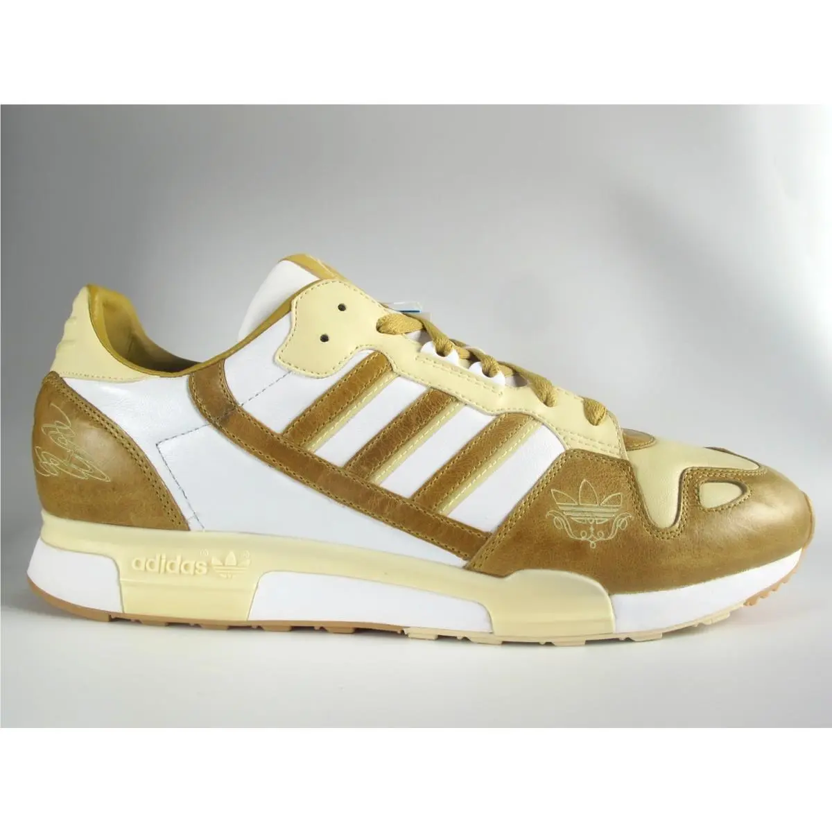 Vtg 2007 Adidas Originals ZX 800 Beige Shoes Men`s sz 11 Sneakers 018602