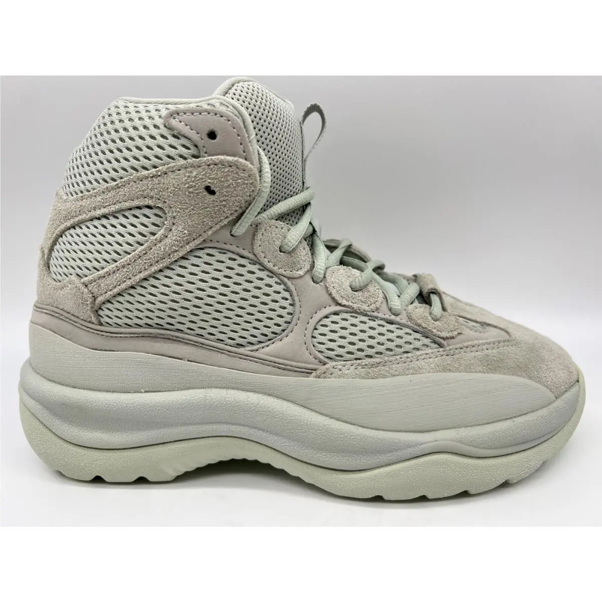 Adidas Yeezy Desert Boot Sneaker For Men Sz 8 In Salt FV5677