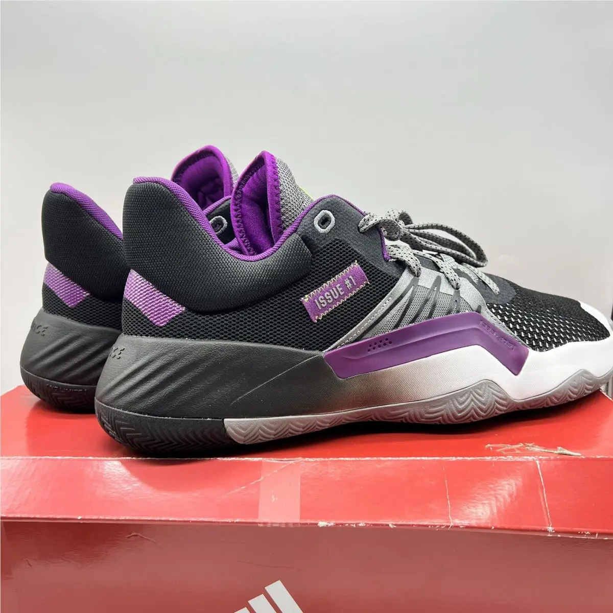 Adidas shoes - adidas D.O.N. Issue - Issue - LVL 029002 - Black 5