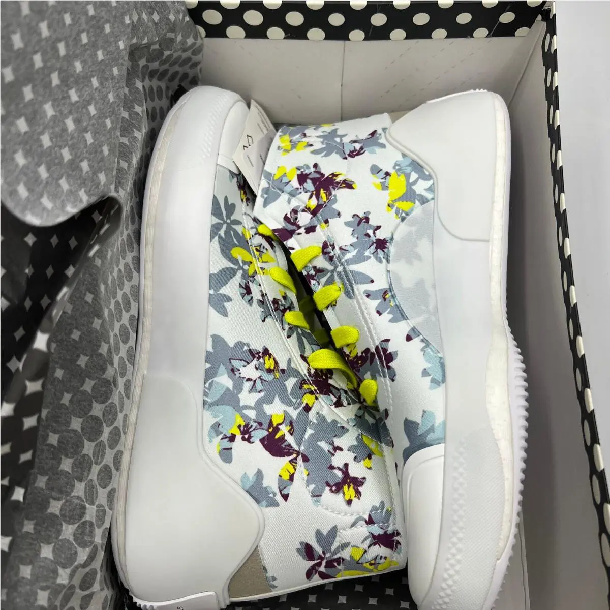 Adidas shoes - White 4