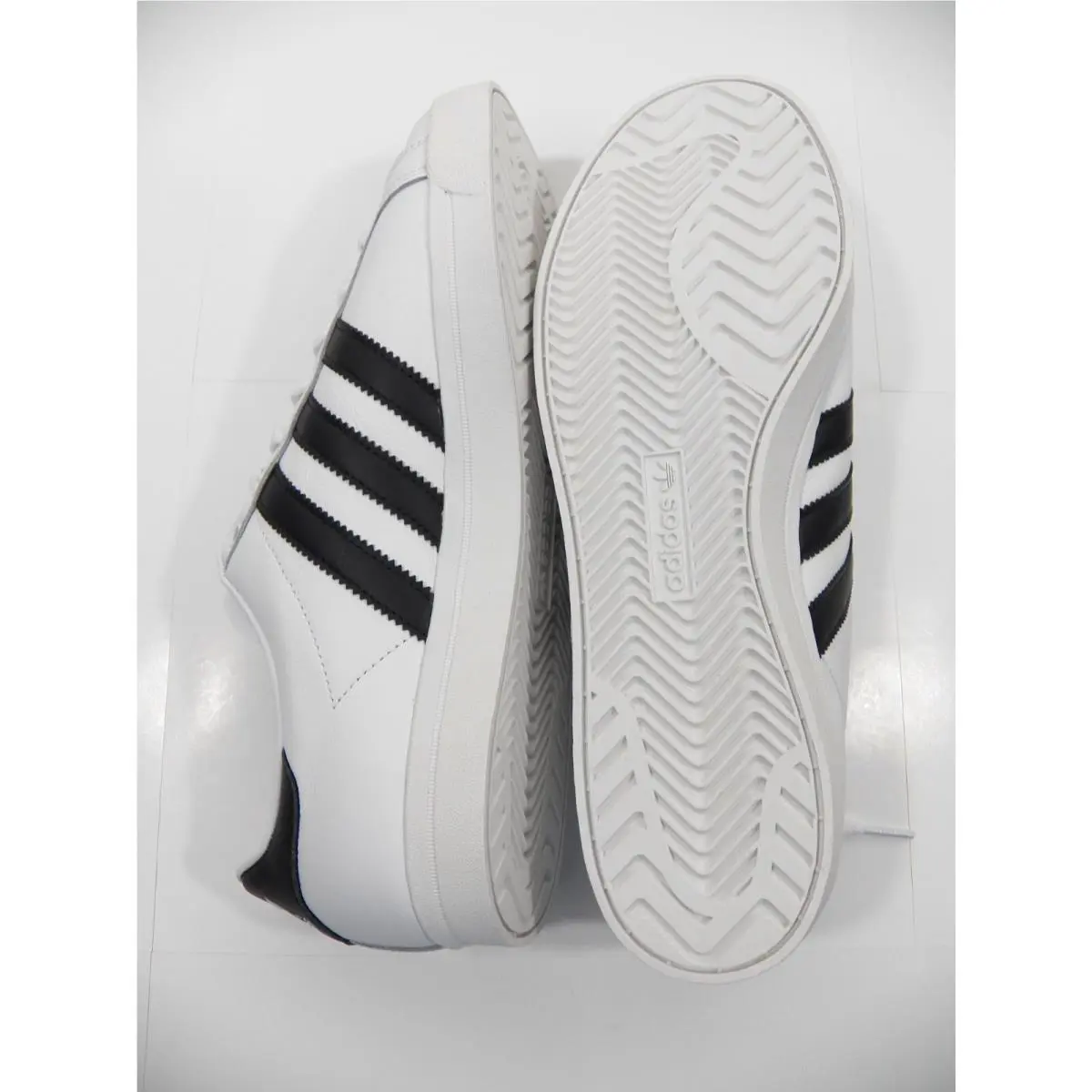 Adidas shoes - White 6