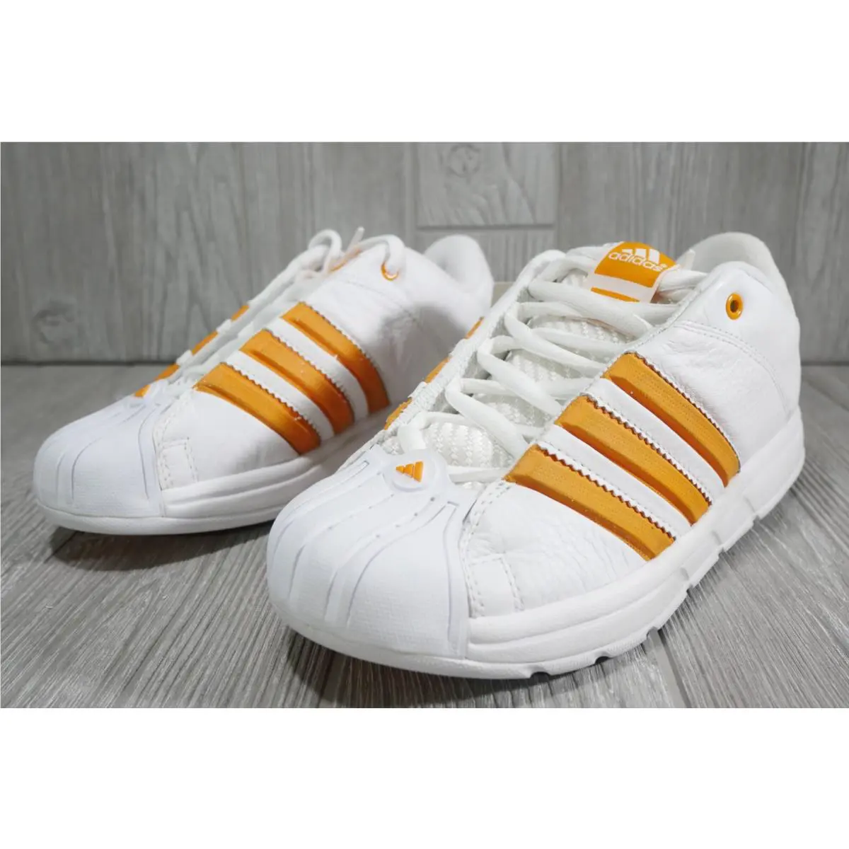 Adidas shoes - adidas Vintage - Vintage - White 0