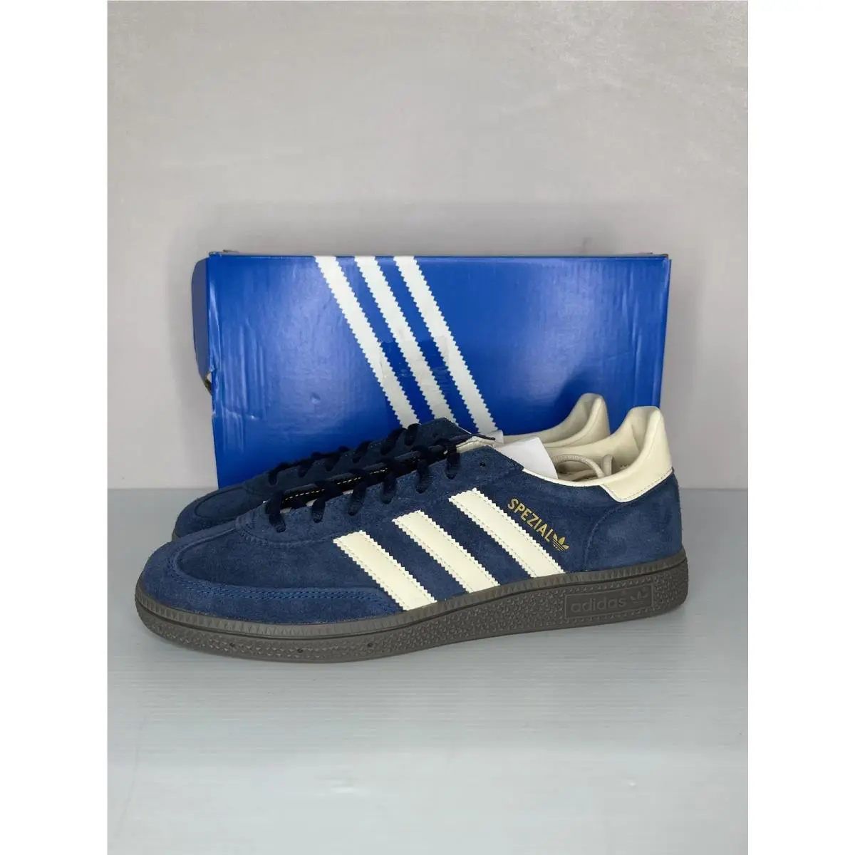 Adidas Handball Spezial Men’s 9 Blue White Suede Gum Shoes IF7087