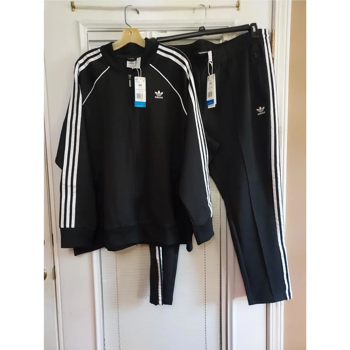 Adidas clothing - Black 9