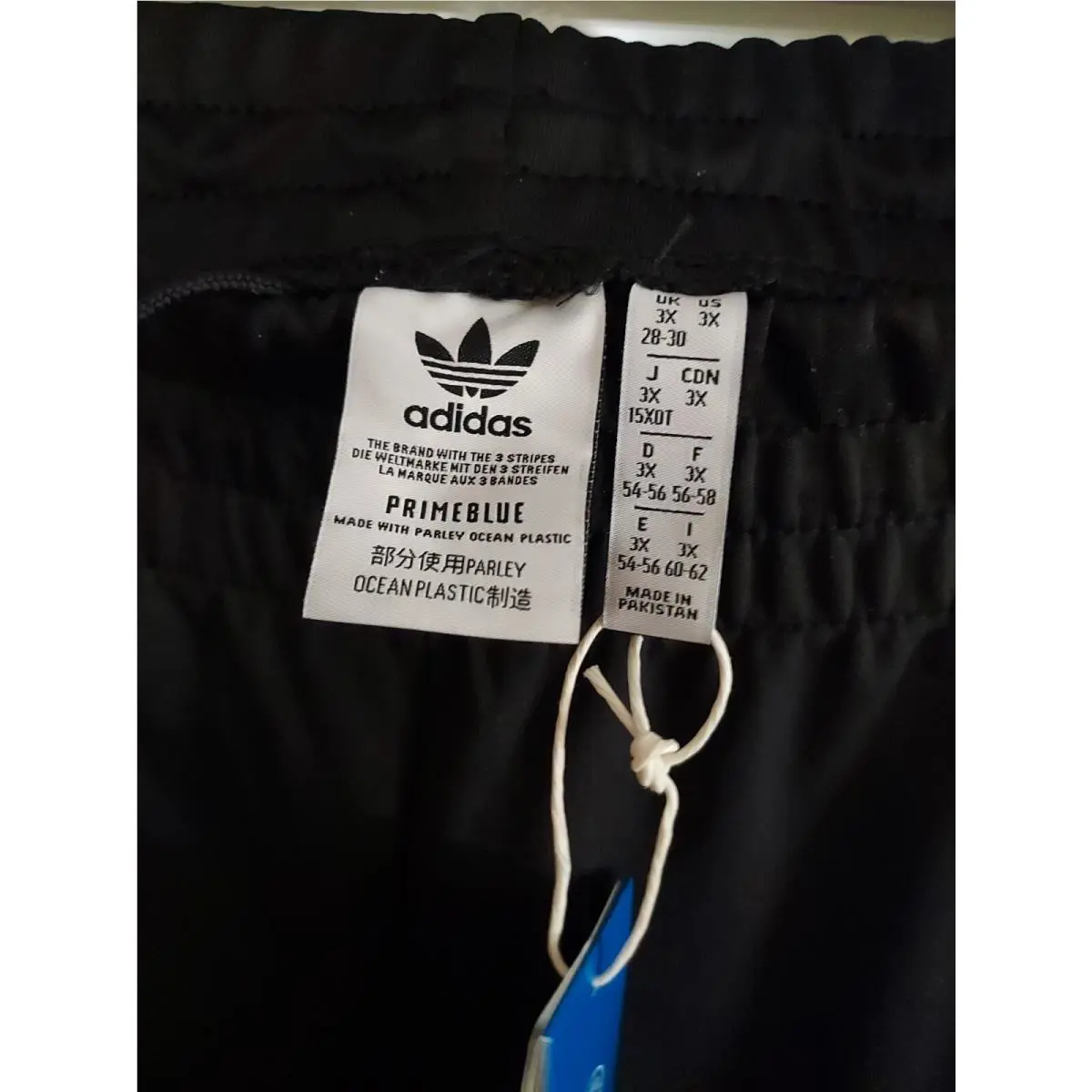 Adidas clothing - Black 15