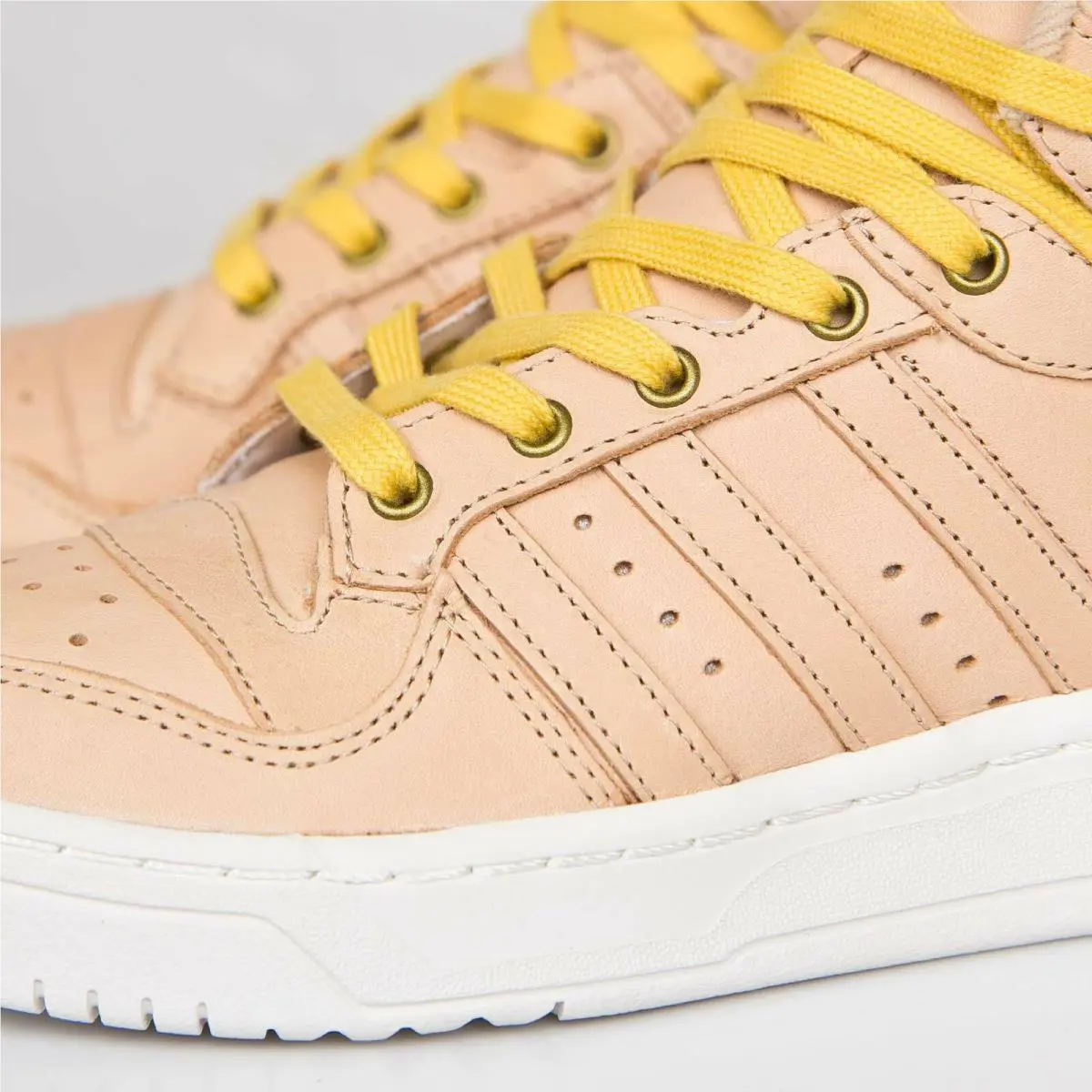Adidas shoes - adidas Rivalry - Rivalry - M21515 - St Pale Nude/White Vapour 4