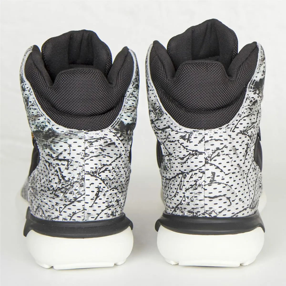 Adidas shoes - adidas GSG-9 - S82515 - Core Black 1
