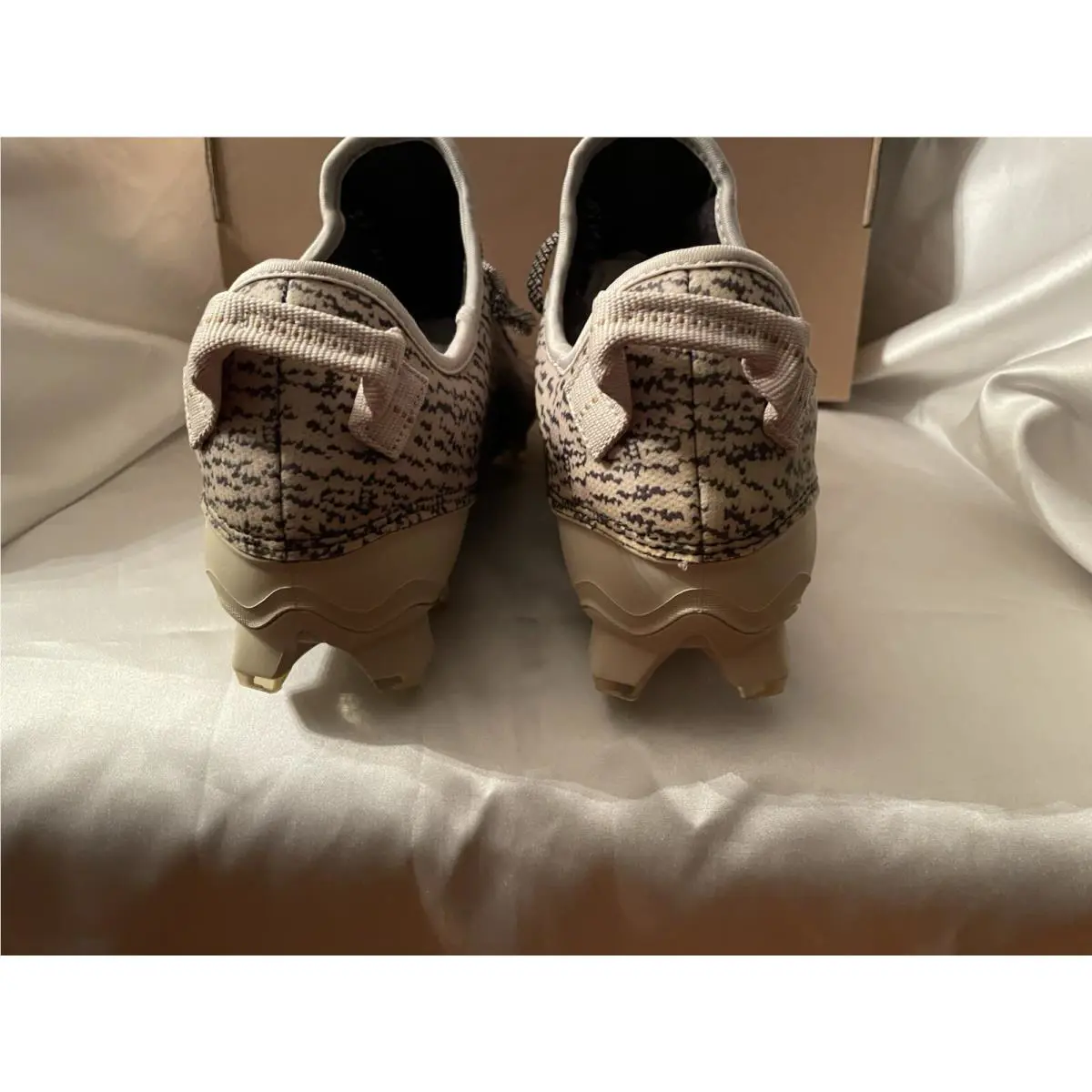 Adidas shoes - adidas Yeezy 350 - Yeezy - B42410 - Gray (UPC: 0889135174189) 4