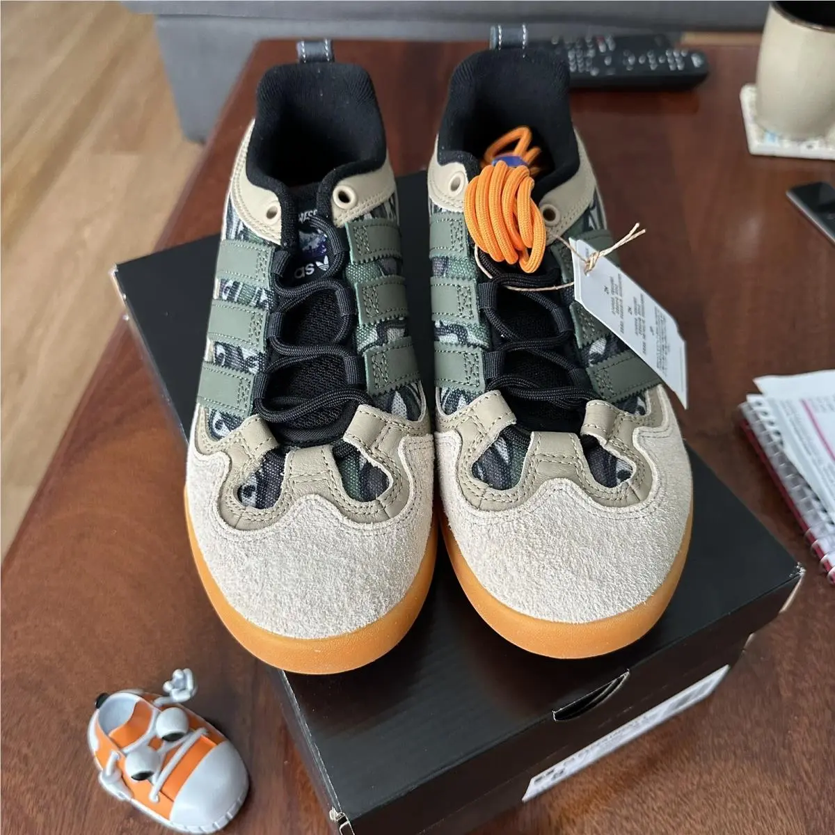 Adidas shoes - FA Experiment 1 Dust Sand skate shoes - GX6880 - Beige 1
