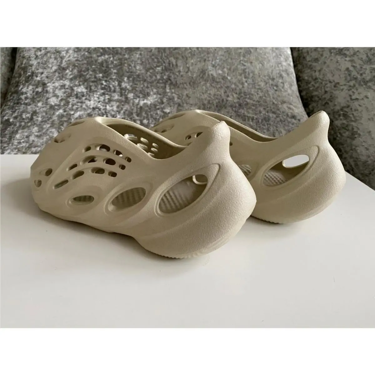 Adidas shoes - RNNR Ararat - RNNR Ararat - Beige 1
