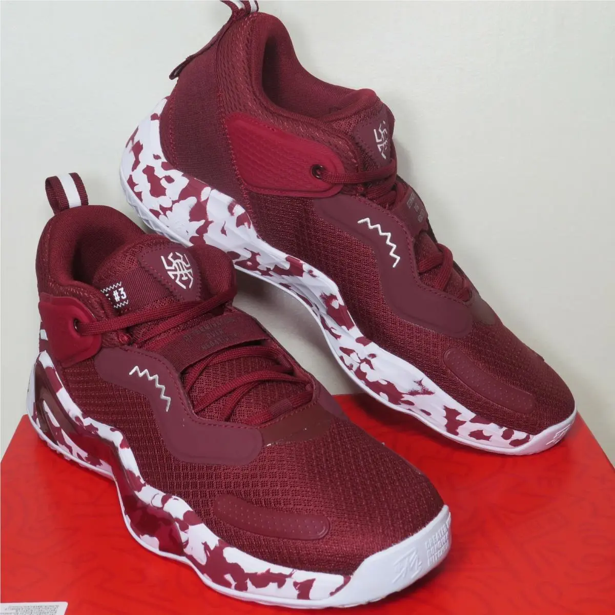 Adidas shoes - adidas SM D.O.N. Issue 3 - GW7919 - Red, Manufacturer: Dark Red /White (UPC: 195735649850) 1