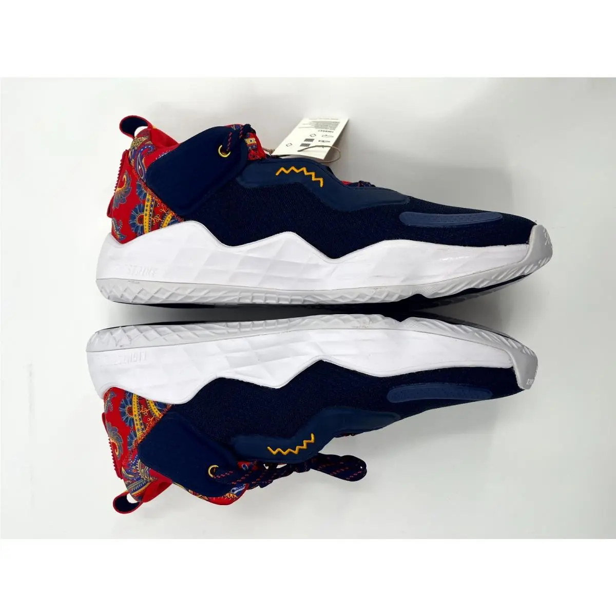 Adidas shoes - Adidas DON Issue 3 H68047 - H68047 - White (UPC: 194818575642) 4