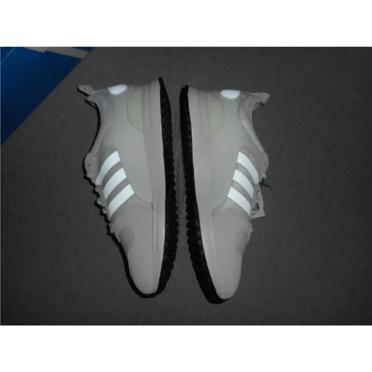 Adidas shoes - adidas ZX 700 - G55781 - White 1