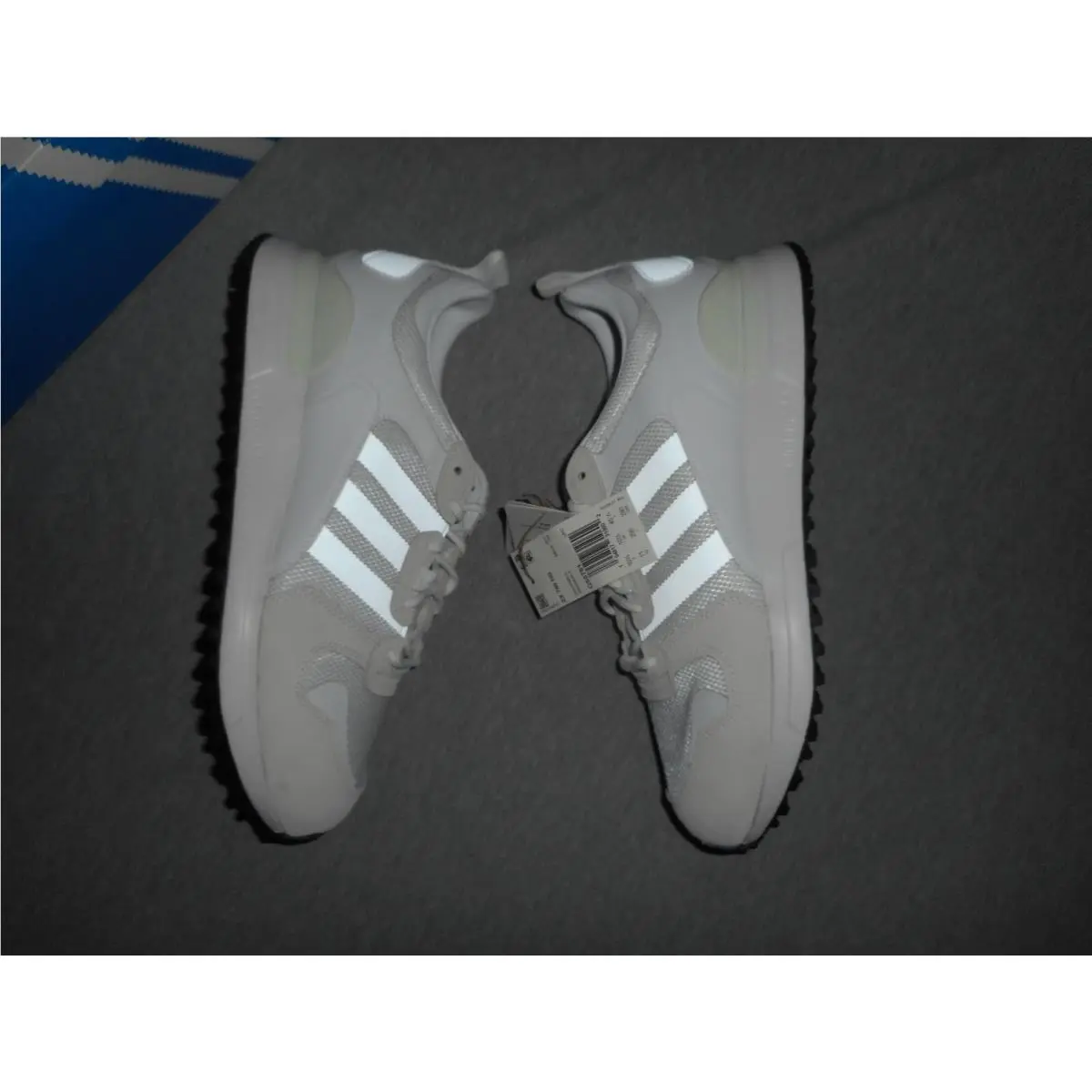 Adidas shoes - adidas ZX 700 - G55781 - White 2