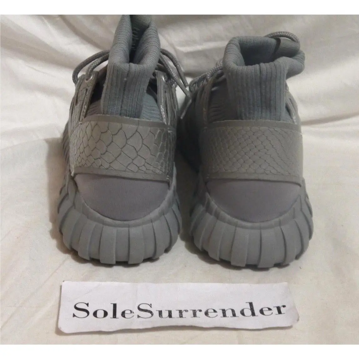 Adidas shoes - Gray (UPC: 889130176720) 5