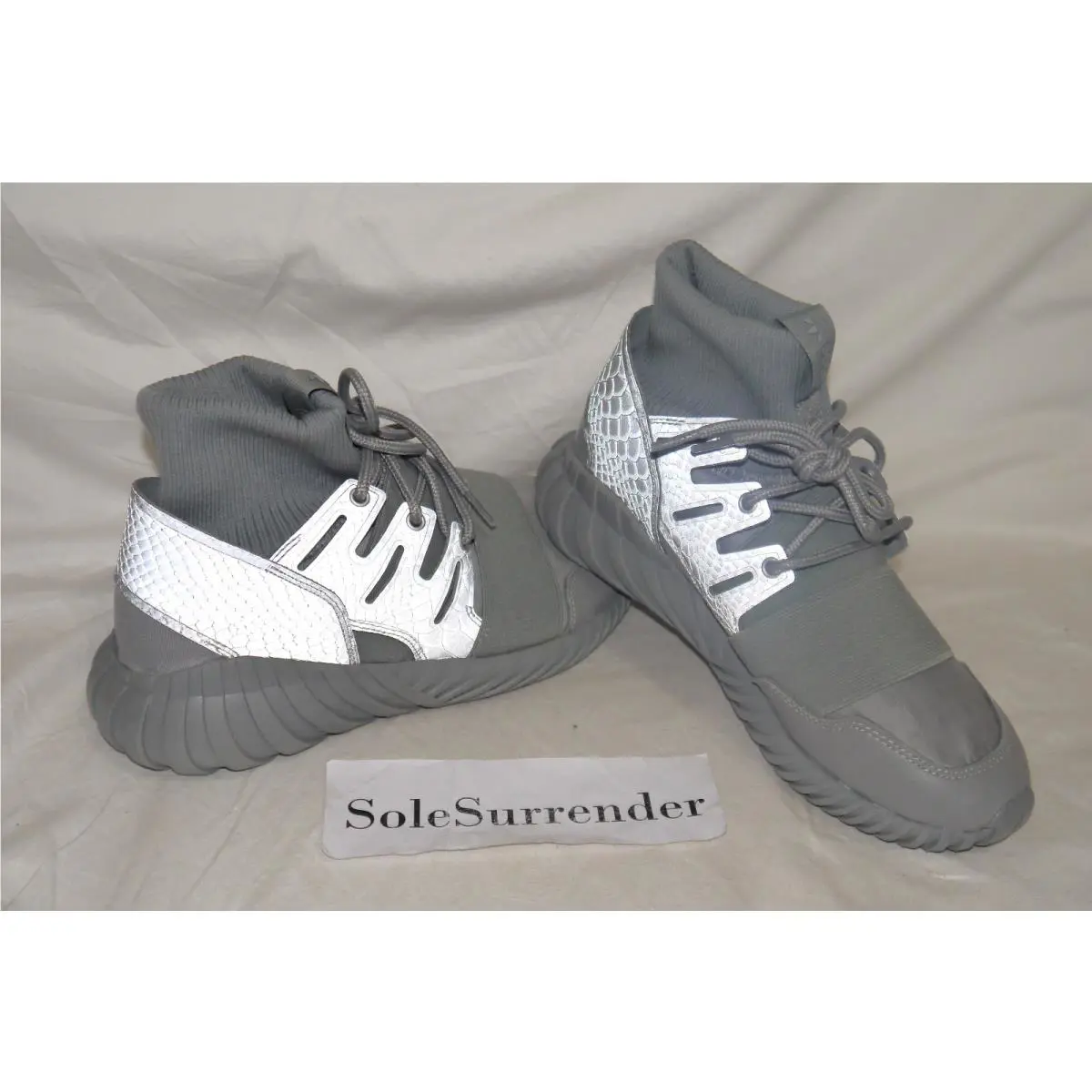 Adidas shoes - Gray (UPC: 889130176720) 0