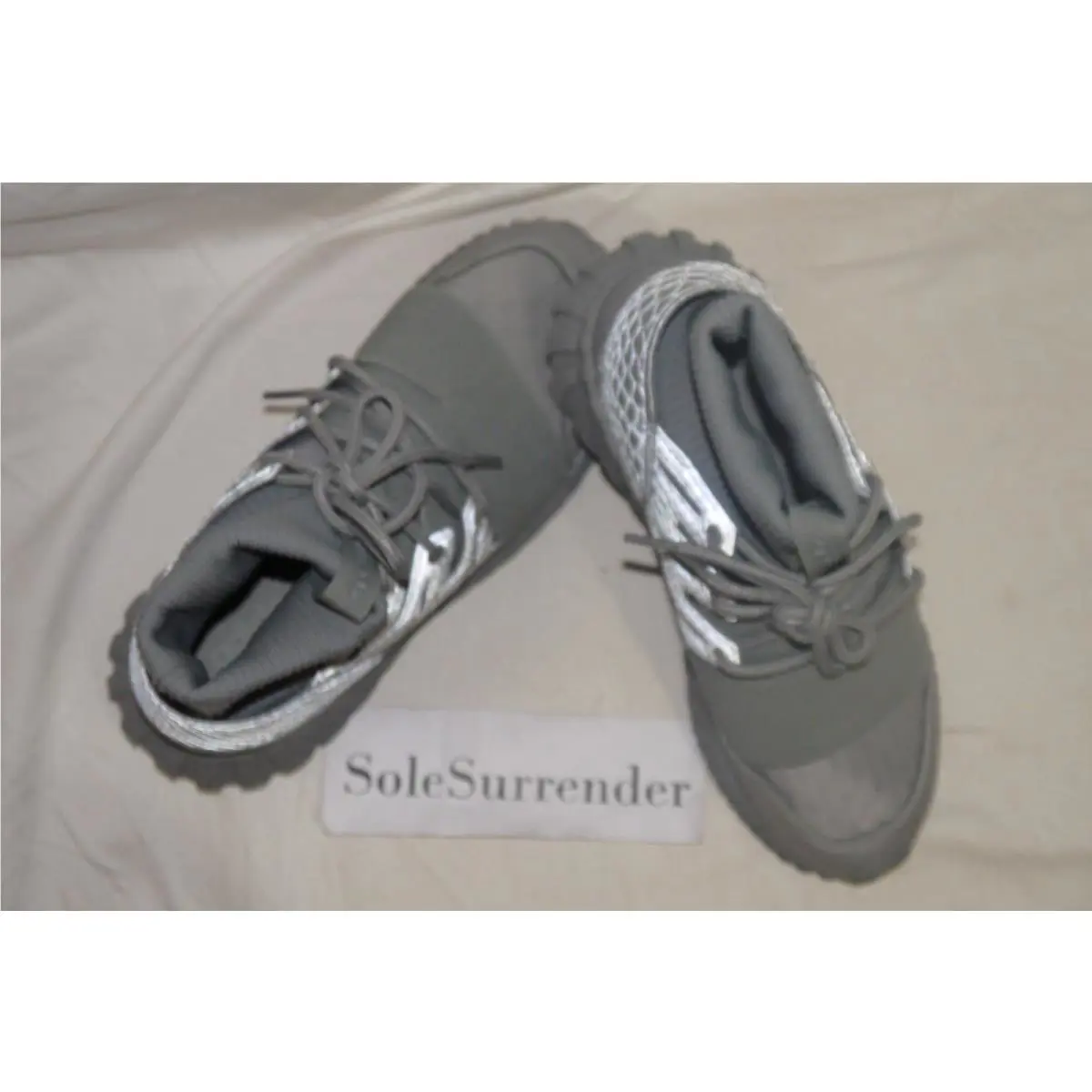Adidas shoes - Gray (UPC: 889130176720) 3