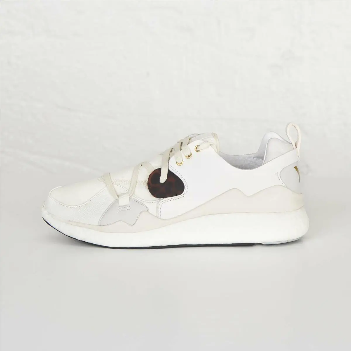 Adidas shoes - adidas Femme Boost - Femme Boost - S83286 - White 2