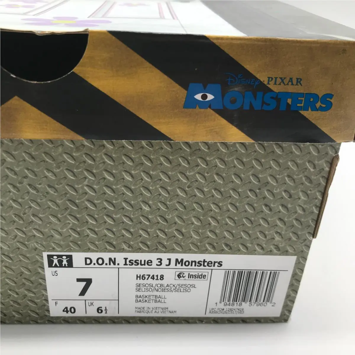 Adidas shoes - adidas D.O.N. Issue #3 - Issue - Green (UPC: 194818579602) 17