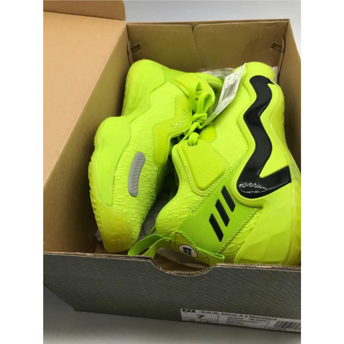 Adidas shoes - adidas D.O.N. Issue #3 - Issue - Green (UPC: 194818579602) 2