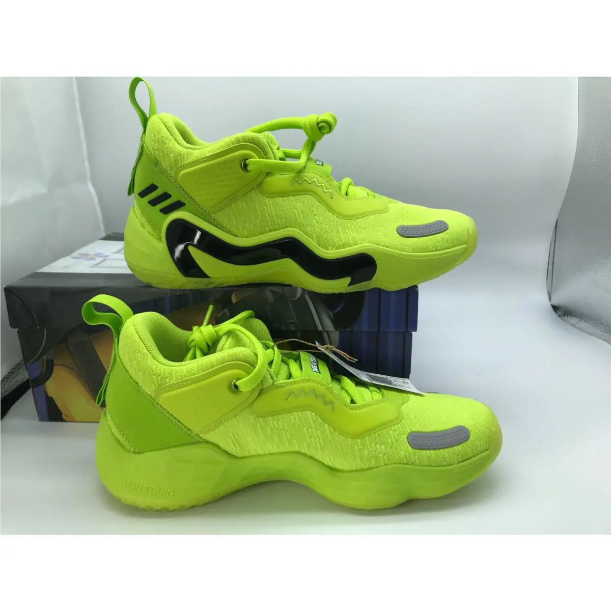 Adidas shoes - adidas D.O.N. Issue #3 - Issue - Green (UPC: 194818579602) 3