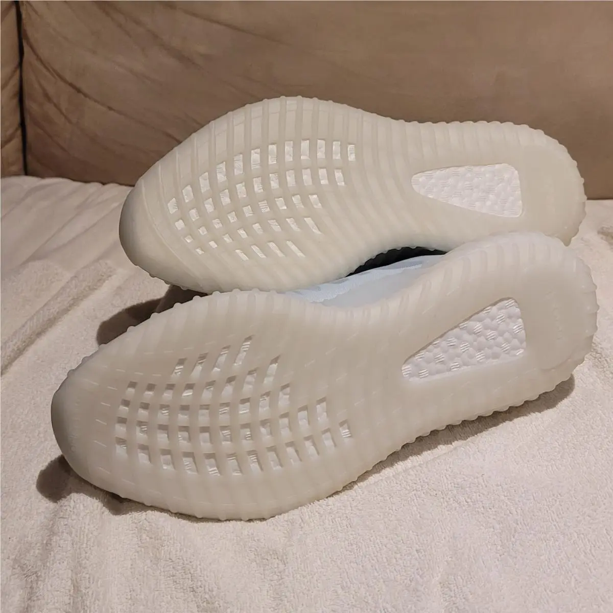 Adidas shoes - adidas Yeezy Boost 350 V2 - Blue 2