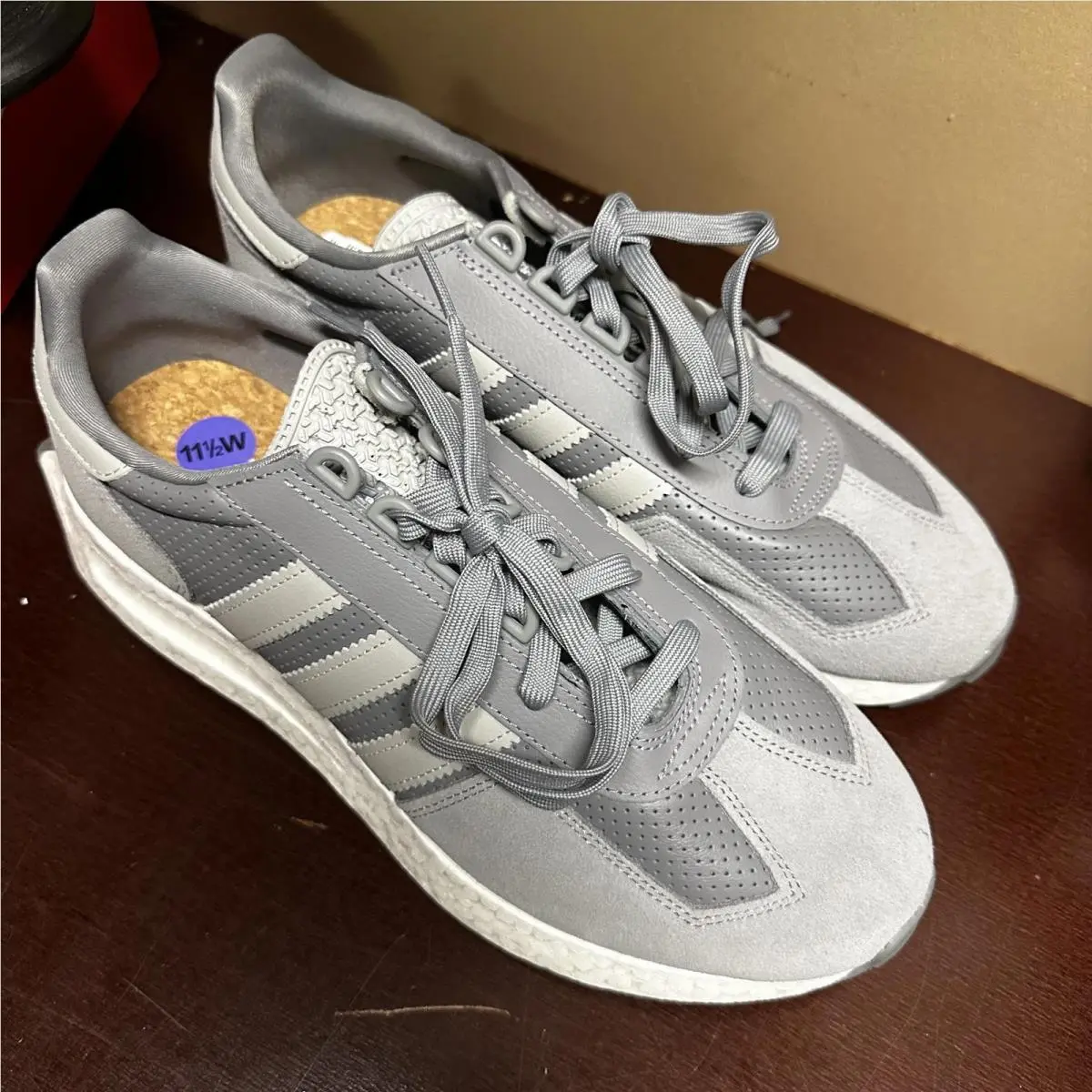 Adidas shoes - NA - Gray 0